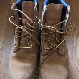 Youth timberlands size 6